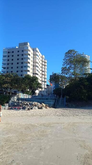 Apto Praia Do Tombo Guarujá Extérieur photo